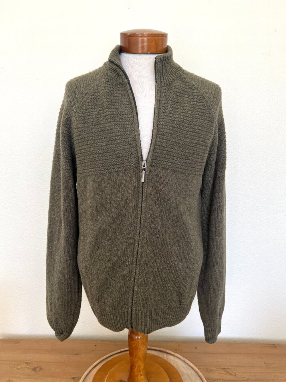 JP Uomo Firenze - Olive Cardigan Sweater - Wool Blend - Zip Up - Size Medium